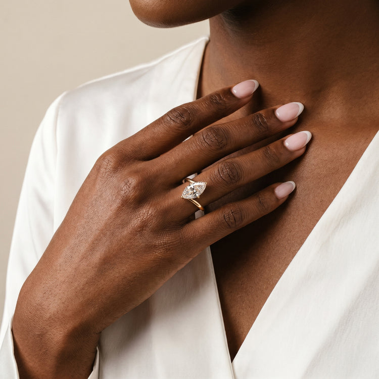 Élodie丨Marquise Solitaire Lab Diamond Twisted Band Engagement Ring - Rings