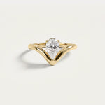 Phoebe丨Pear-Cut Lab-Grown Diamond Chevron Solitaire Engagement Ring