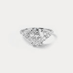 Delilah丨Oval Lab Diamond Floral Cluster Engagement Ring