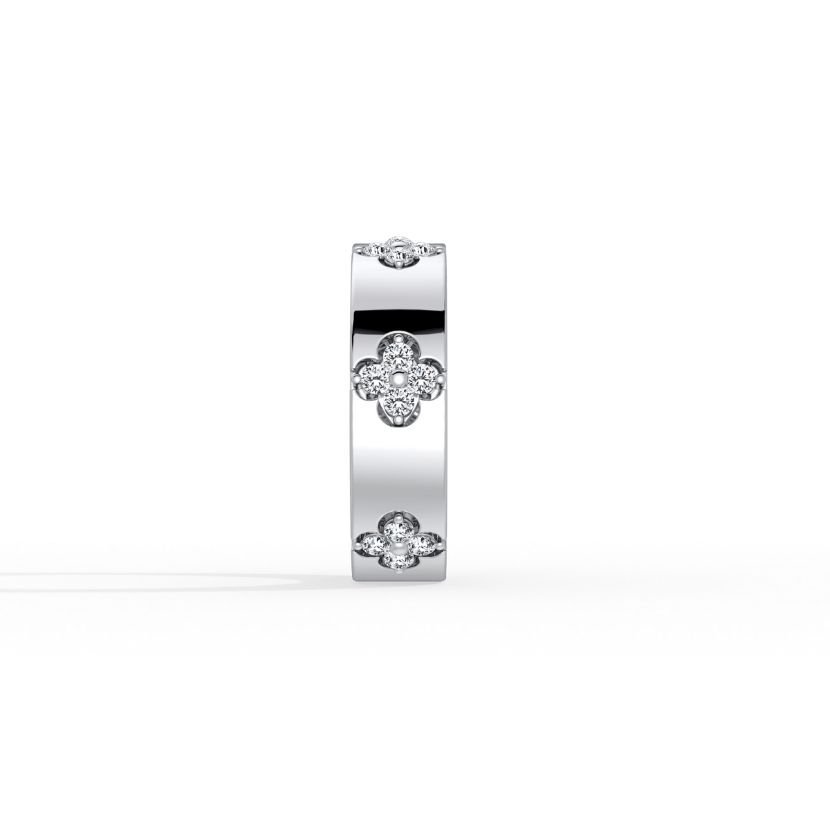 Moissanite Clover Ring in 925 Sterling Silver -