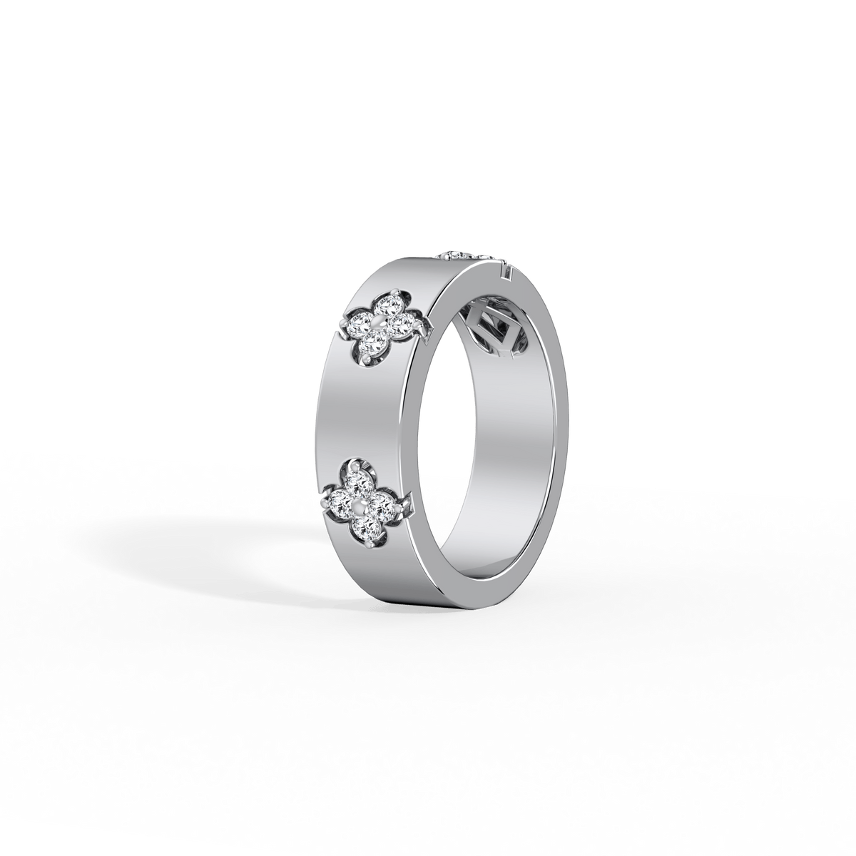 Moissanite Clover Ring in 925 Sterling Silver -