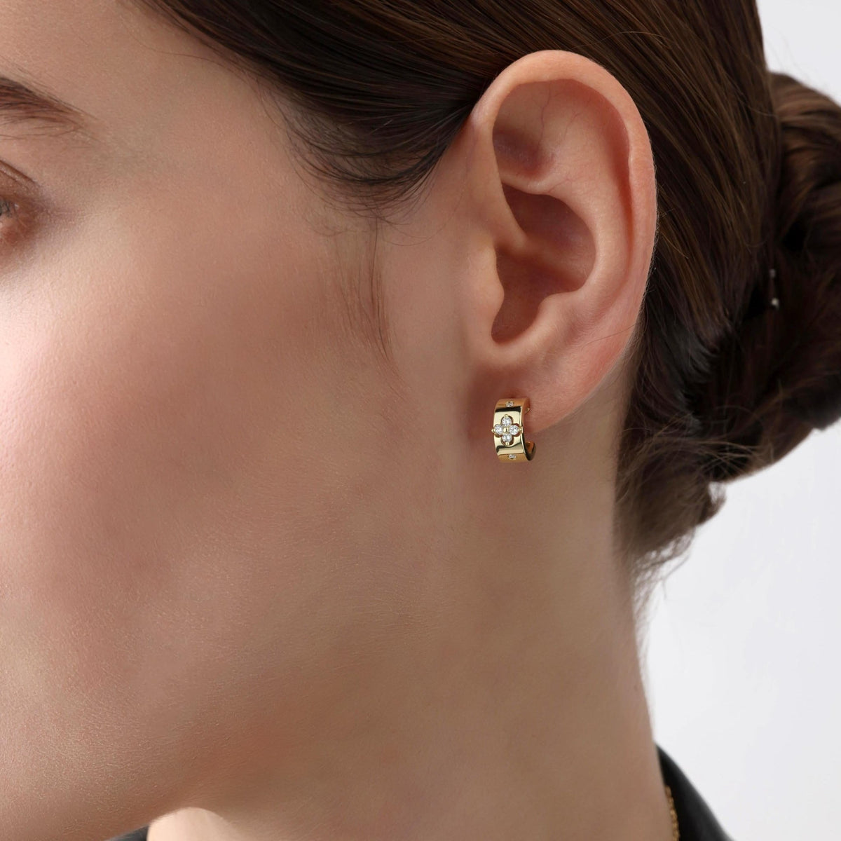 14K Gold Plated Moissanite Clover Hoop Earrings -