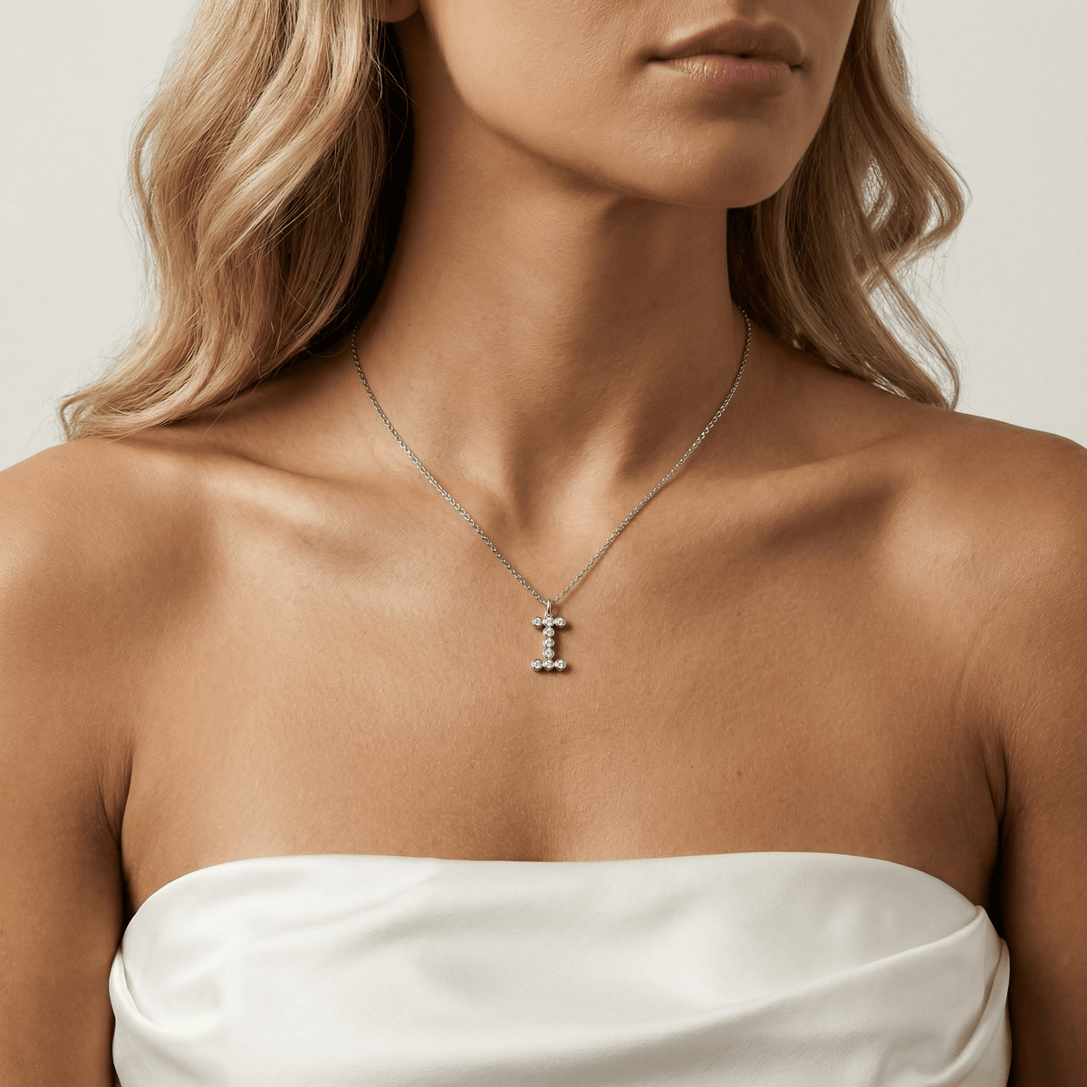 Letter I Initial Necklace Bubble Pendant - Necklaces