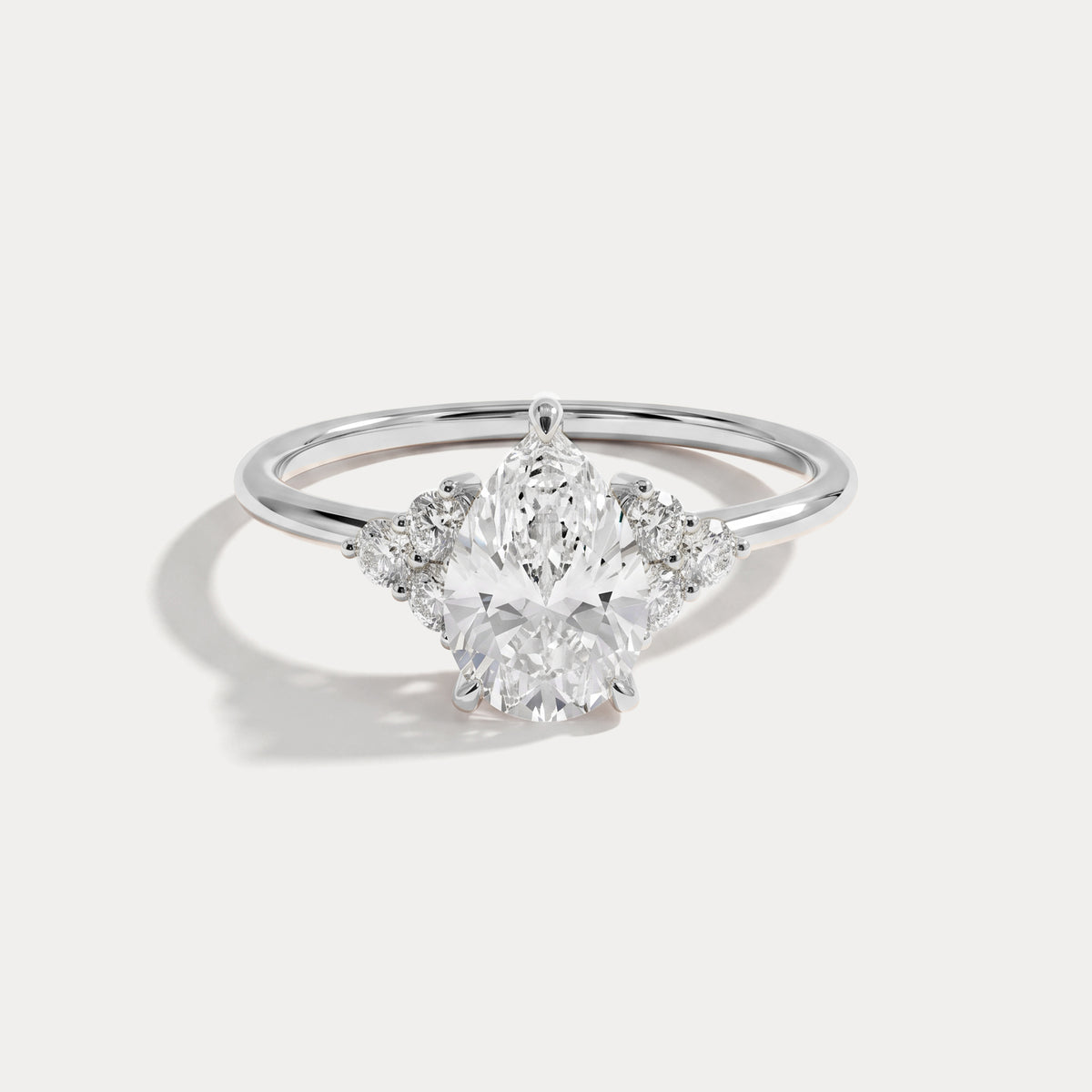 Juliette丨1CT Pear Cut Lab Grown Diamond Cluster Ring with Round Accents in 14K Gold/Platinum - Rings