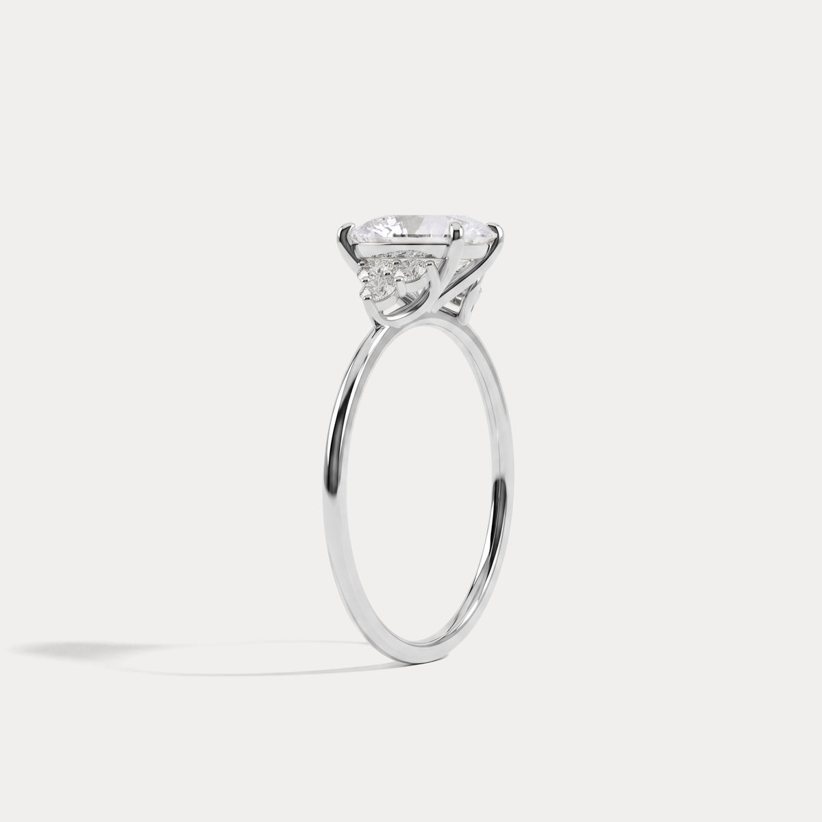 Juliette丨1CT Pear Cut Lab Grown Diamond Cluster Ring with Round Accents in 14K Gold/Platinum - Rings