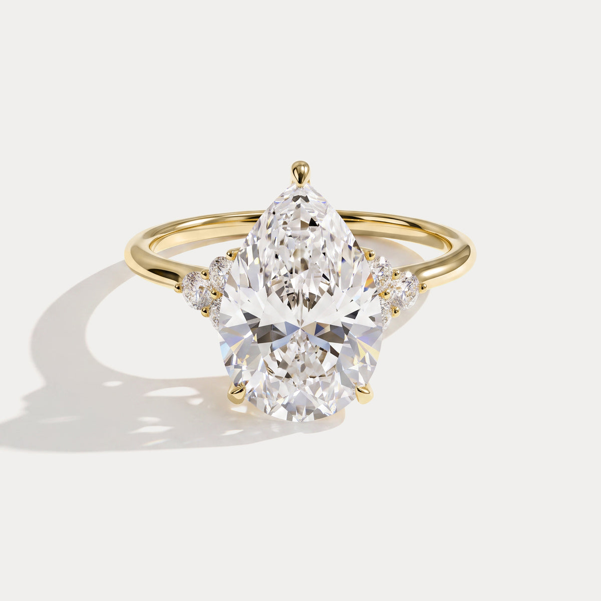 Juliette丨3CT Pear Cut Lab Grown Diamond Cluster Ring with Round Accents in 14K Gold/Platinum - Rings
