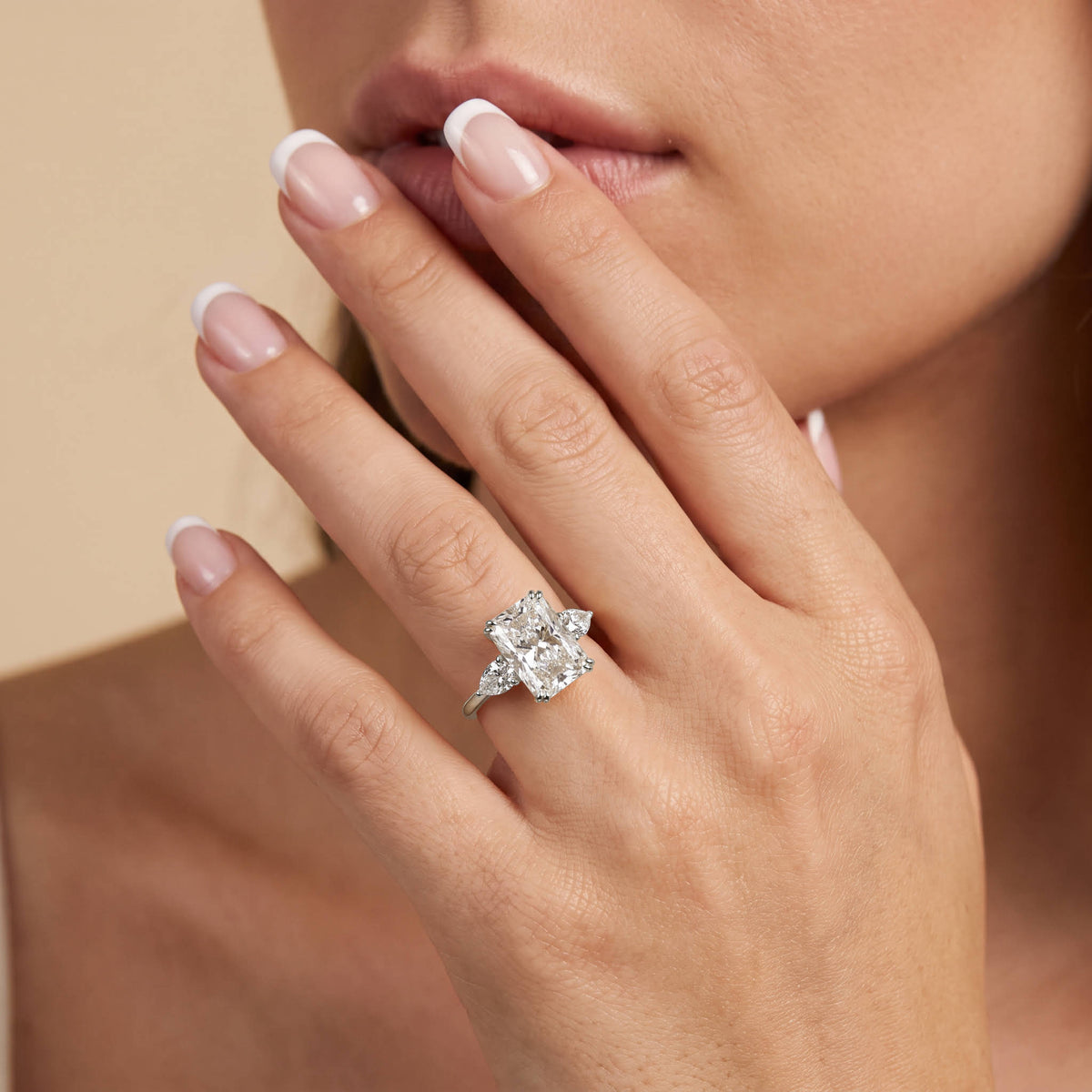 Dahlia丨3CT Radiant Cut Lab Diamond Three Stone Engagement Ring In 14K Solid Gold/Platinum - Rings