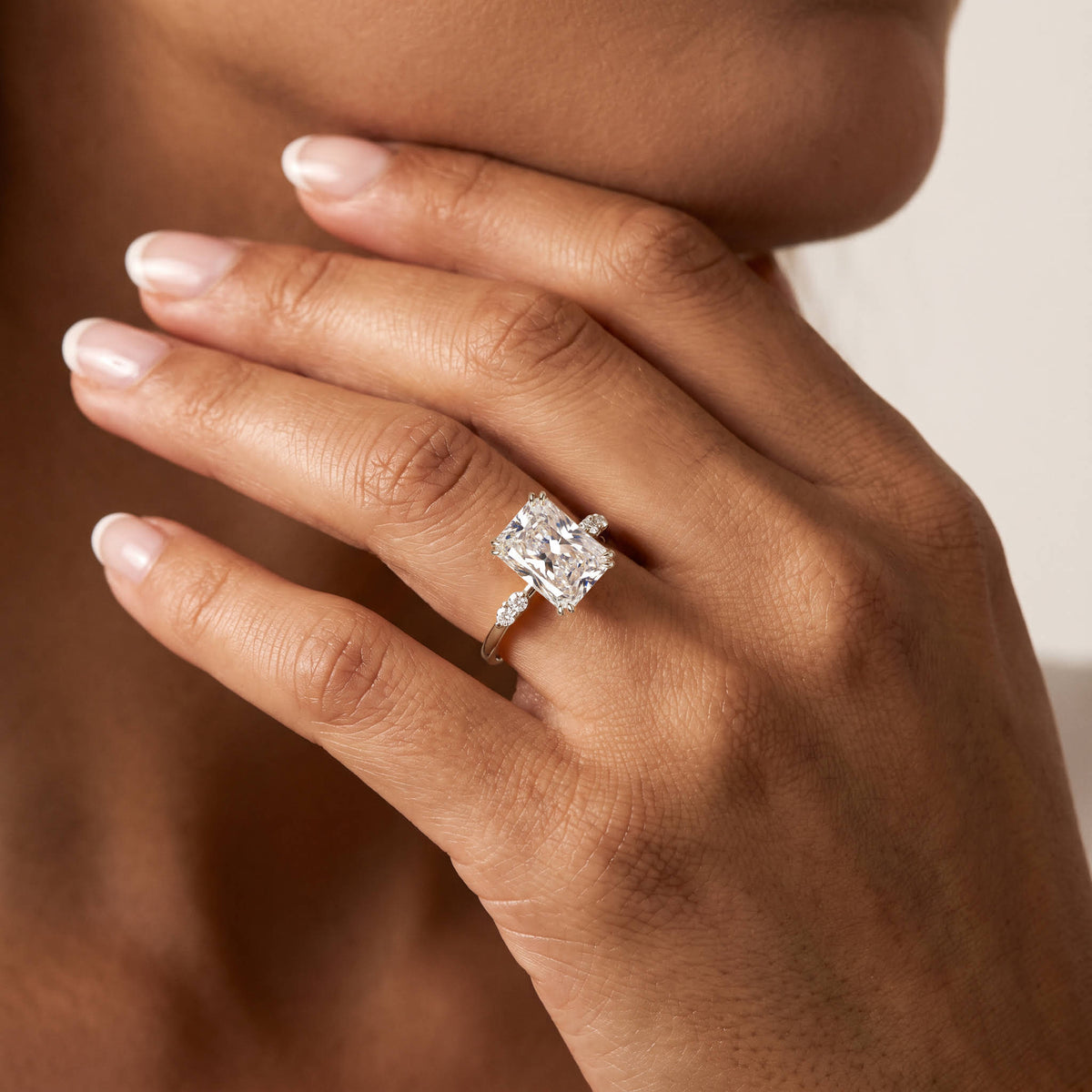 Amelie丨3CT Radiant Cut Lab Diamond Engagement Ring in 14K Solid Gold/Platinum - Rings