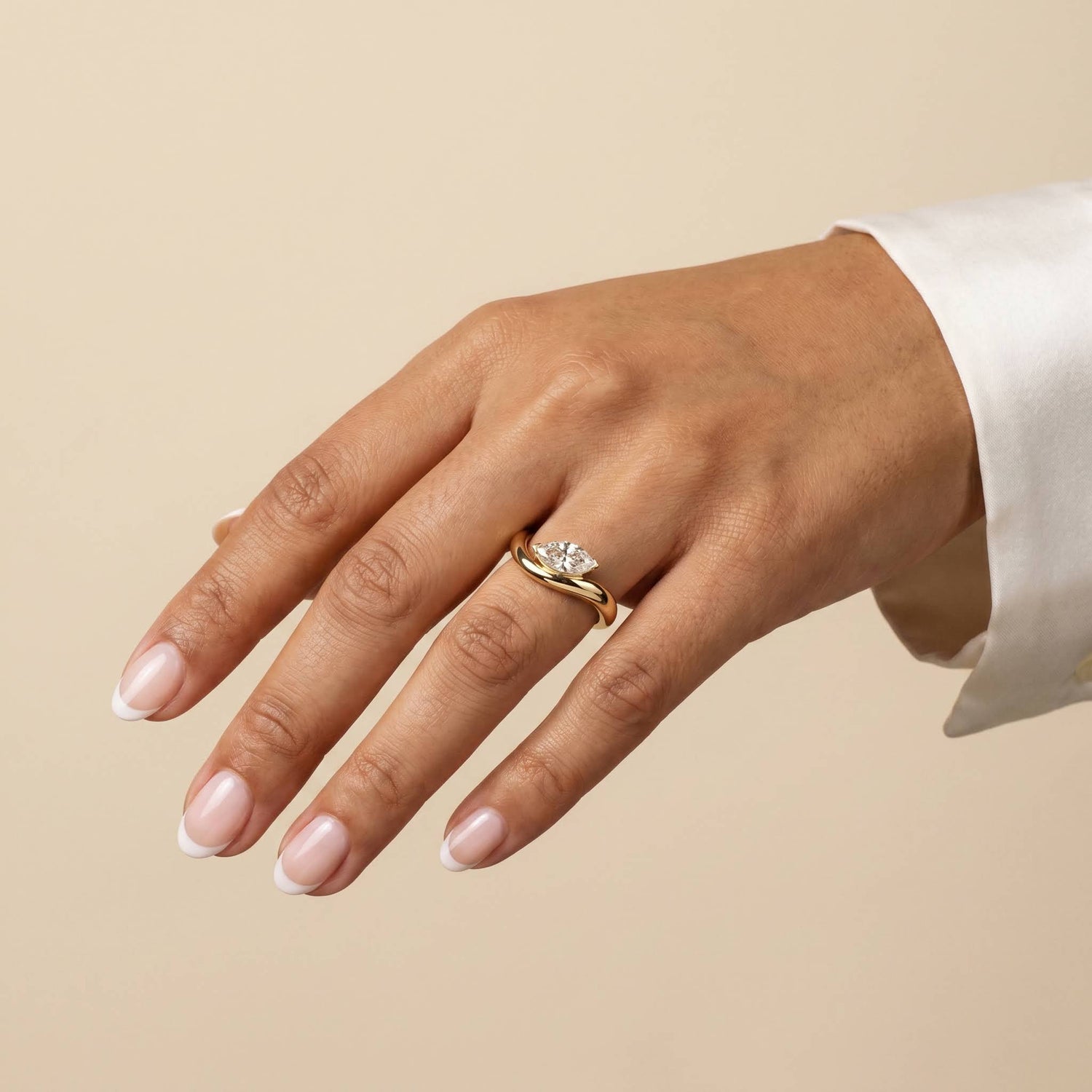 Marquise-Shaped Lab Grown Diamond Curved Ring - Rings