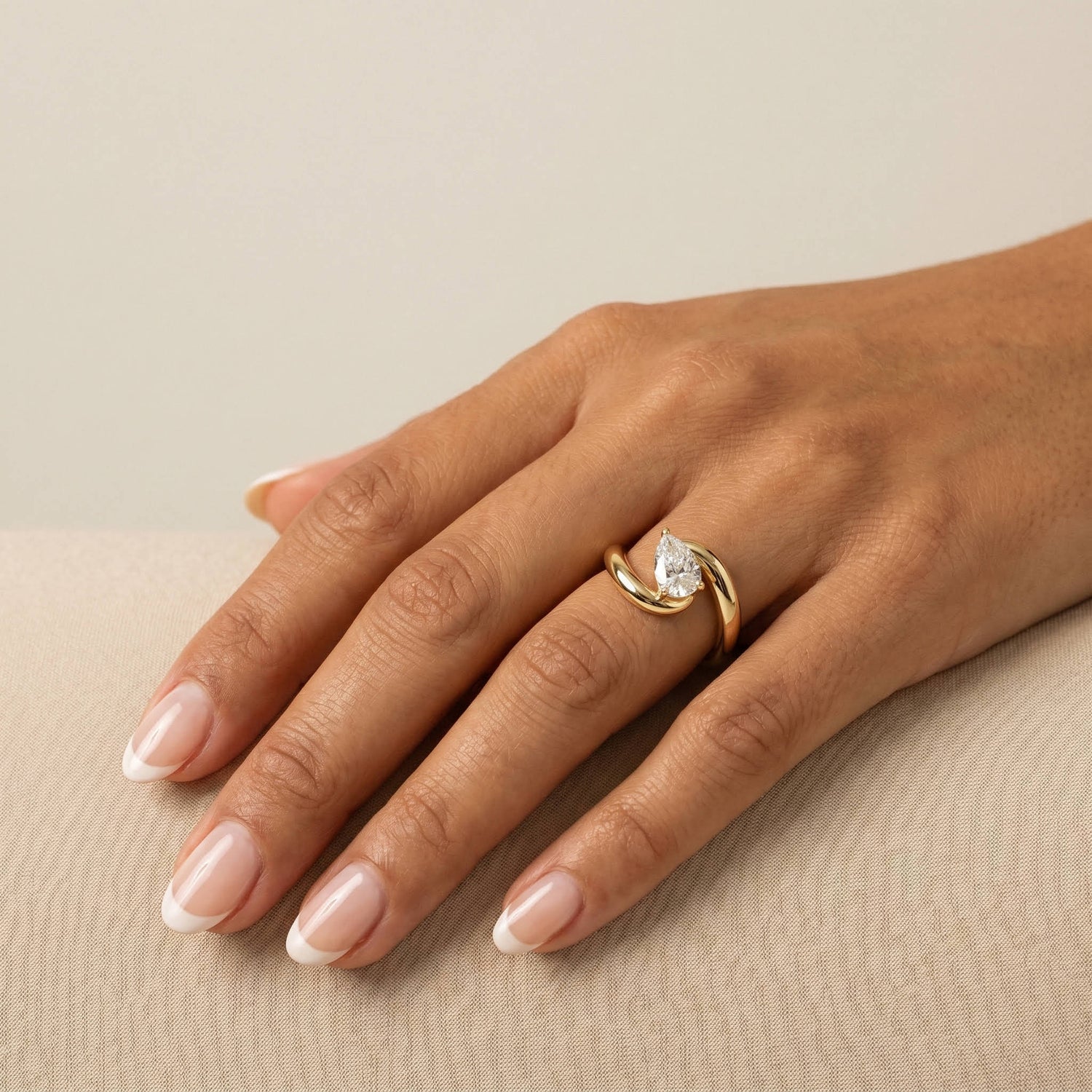Violet丨Modern Pear Cut Lab Diamond Bypass Engagement Ring
