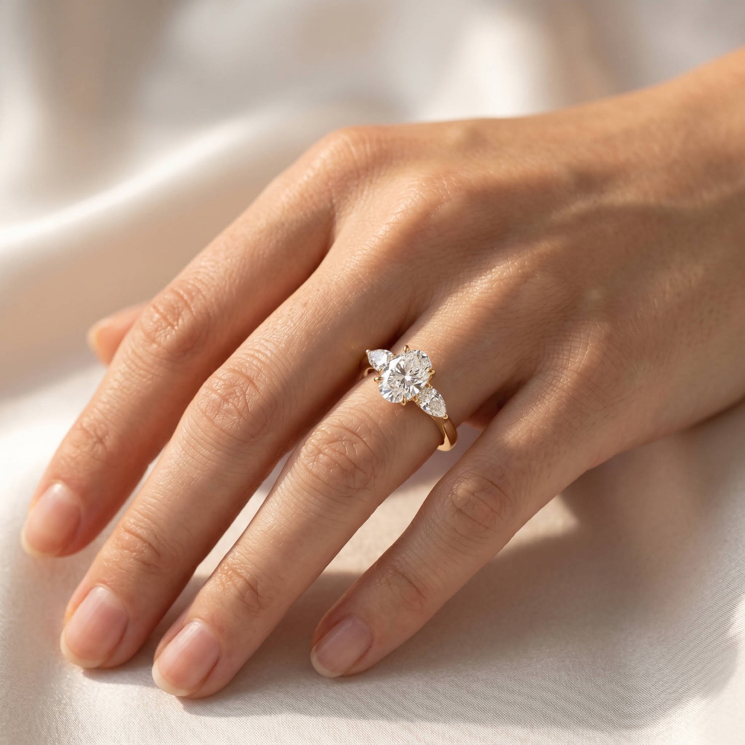Esme丨Oval Lab Diamond Three-Stone Engagement Ring with Pear Side Stones