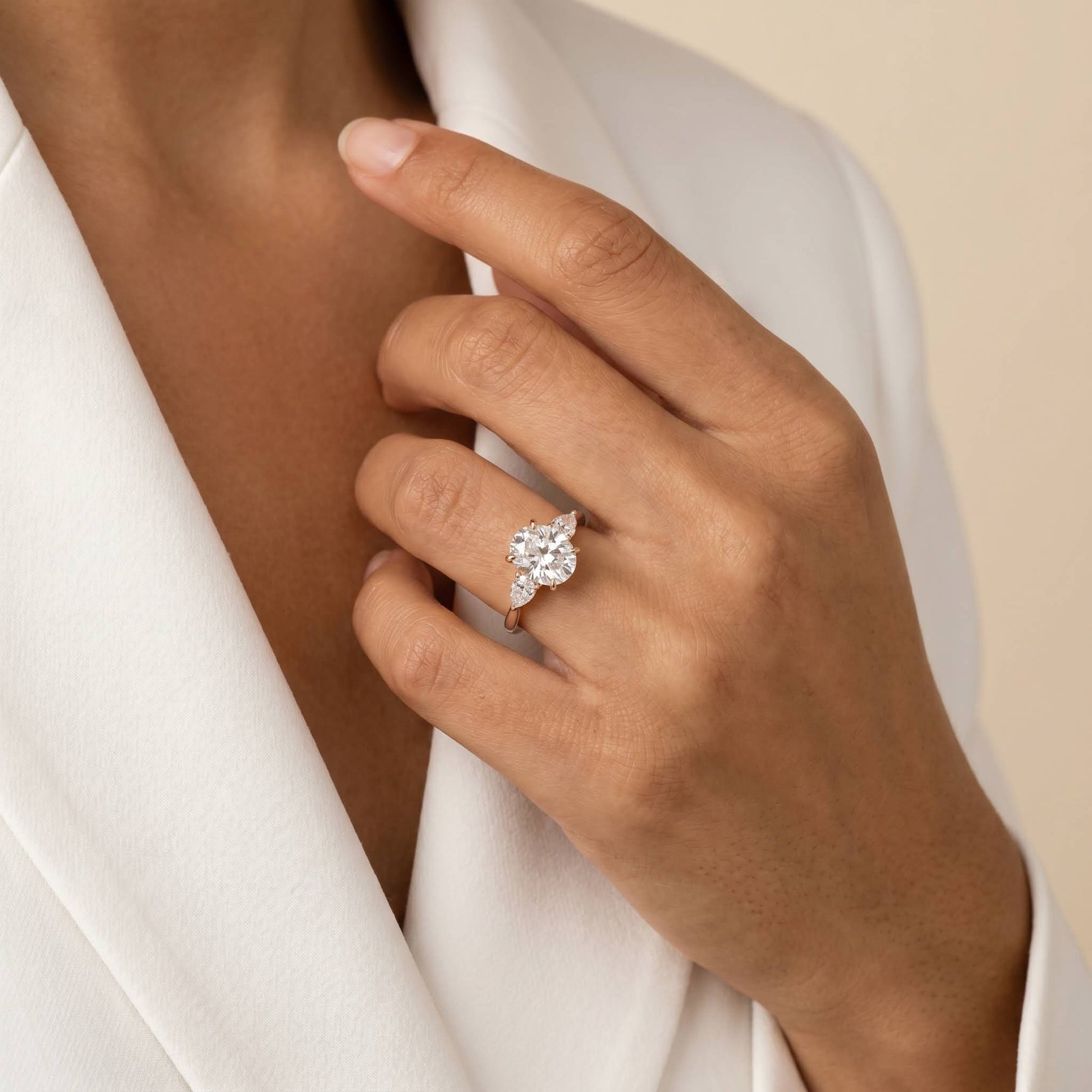 Valora丨Three Stone Lab Diamond Engagement Ring - Rings