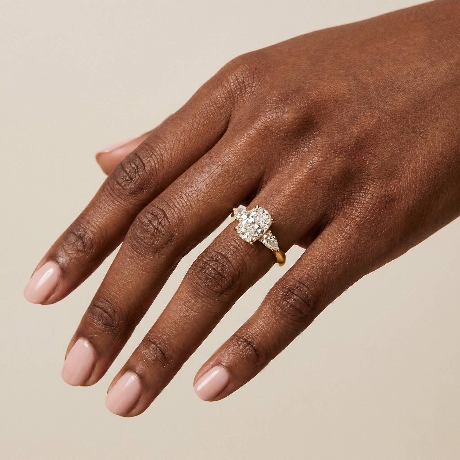 Natalie丨Elongated Cushion Lab Diamond Engagement Ring with Leaf-Inspired Pear Accents - Rings