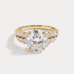 Nerissa丨Oval Cut Lab Diamond Cathedral Cluster Ring - Rings