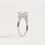 Ilaria丨Oval Cut Lab Diamond Floral Leaf Ring - Rings