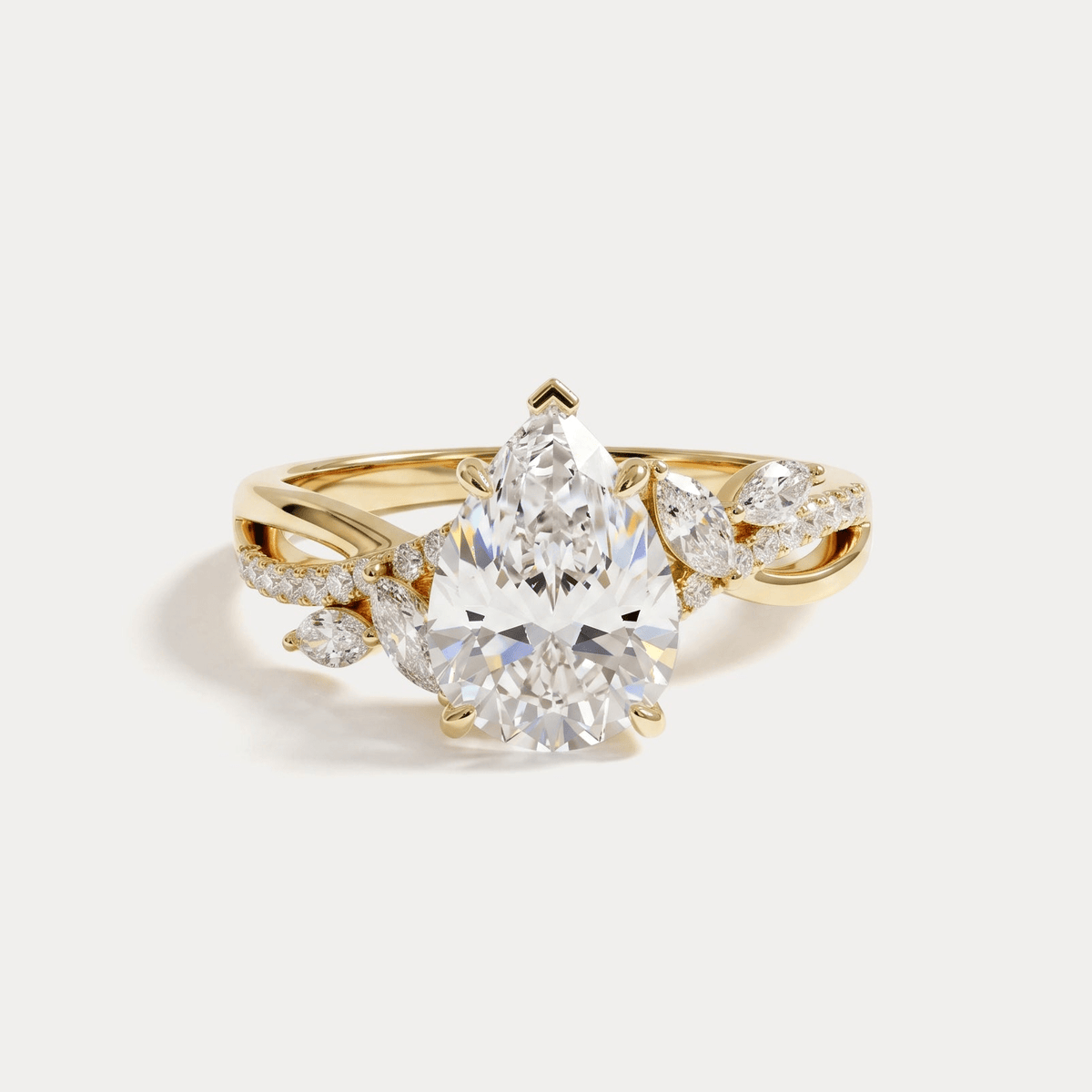 Bette丨Pear Cut Lab Diamond Twisted Vine Engagement Ring - Rings