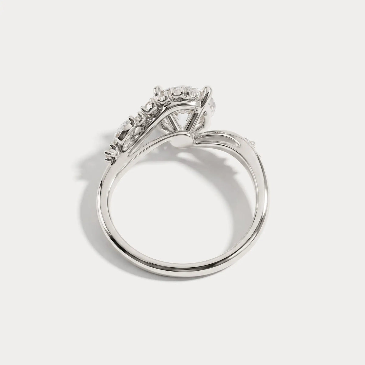 Winona丨Round Cut Lab-Grown Diamond Crossover Engagement Ring - Rings