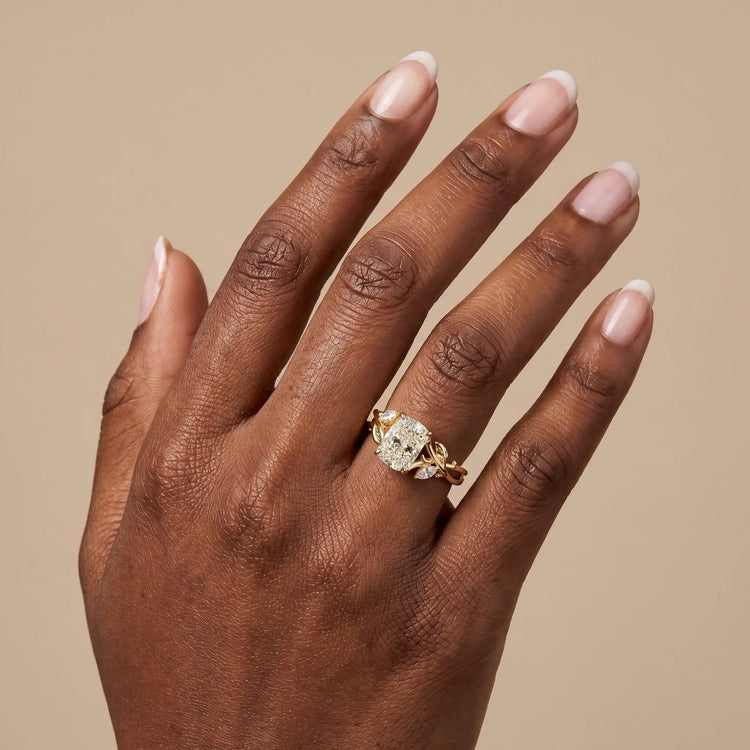 Georgia丨Elongated Cushion Cut Lab Diamond Intertwined Vine Engagement Ring - Rings