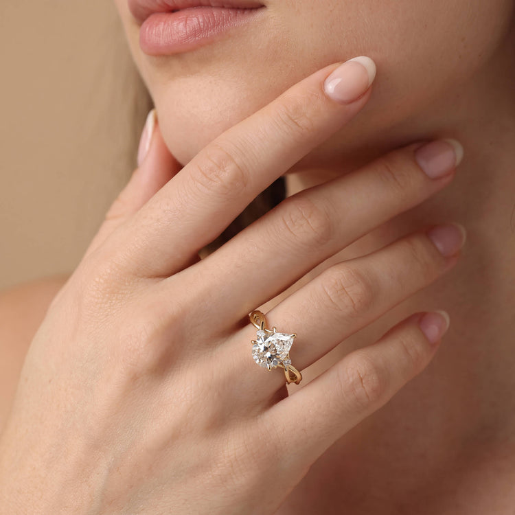 Cecily丨Pear Cut Lab Diamond Intertwined Accent Engagement Ring - Rings