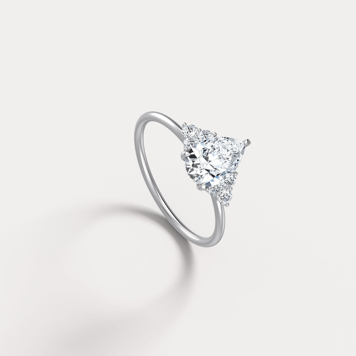 Juliette丨1CT Pear Cut Lab Grown Diamond Cluster Ring with Round Accents in 14K Gold/Platinum - Rings