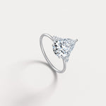 Juliette丨2CT Pear Cut Lab Grown Diamond Cluster Ring with Round Accents in 14K Gold/Platinum - Rings