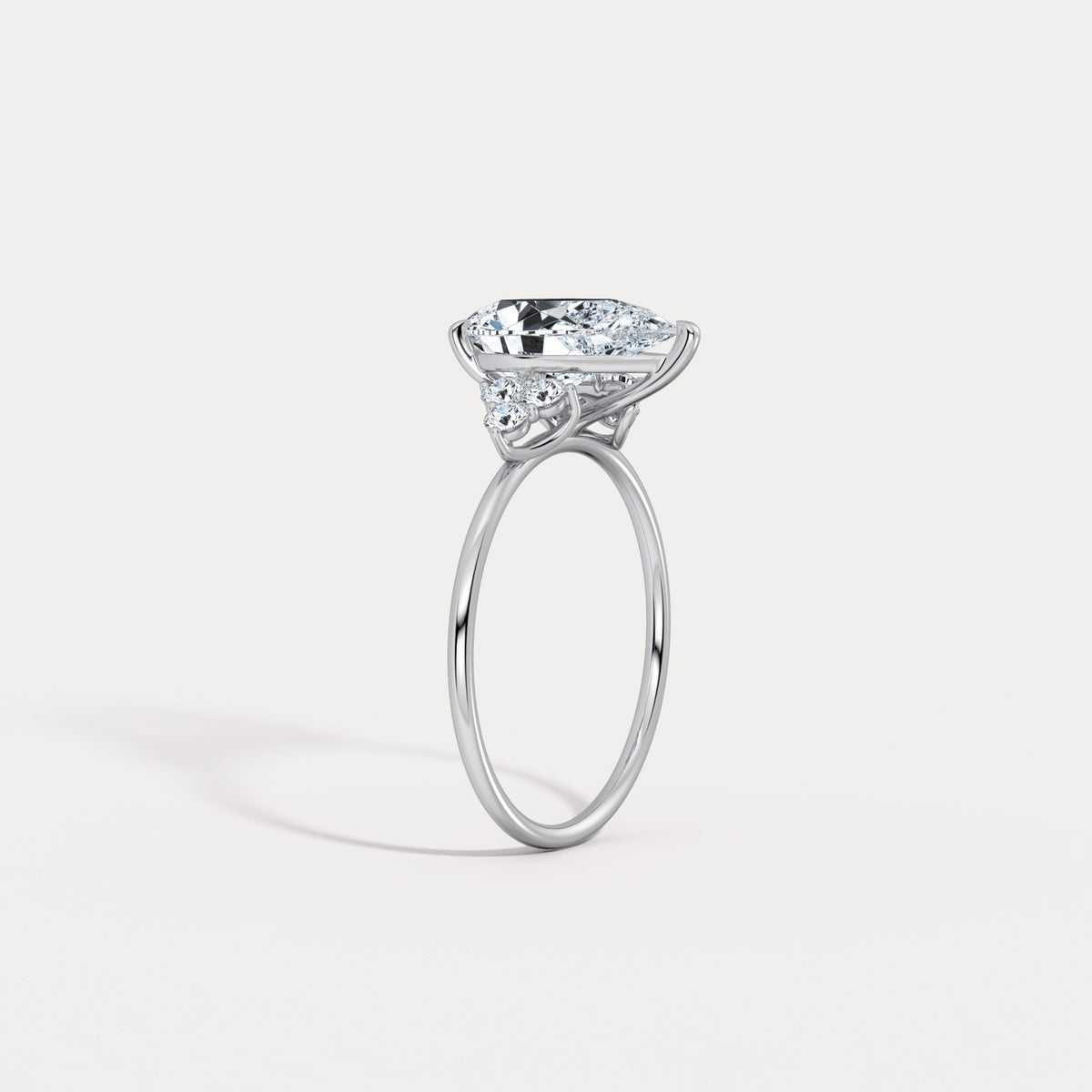 Juliette丨2CT Pear Cut Lab Grown Diamond Cluster Ring with Round Accents in 14K Gold/Platinum - Rings