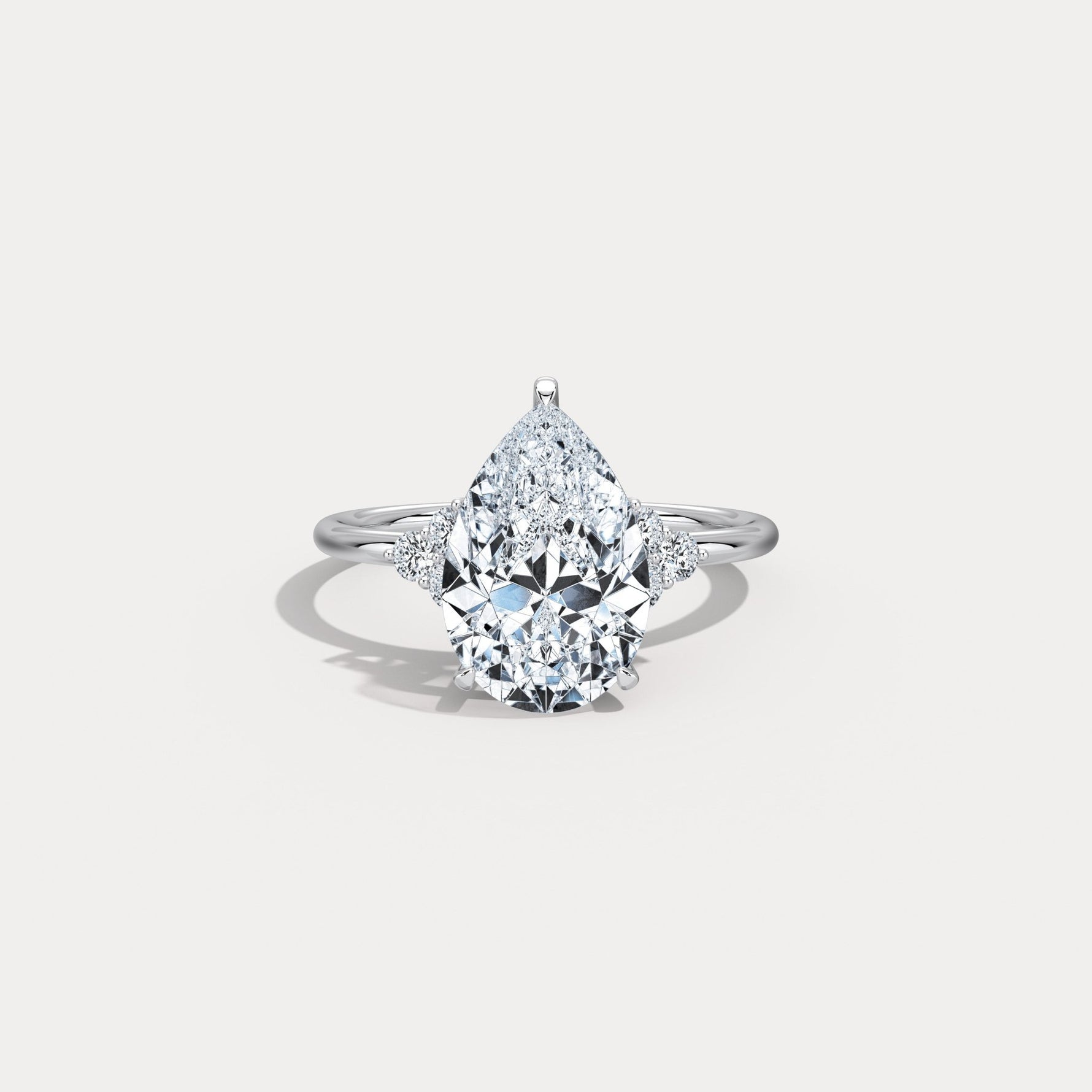 Juliette丨3CT Pear Cut Lab Grown Diamond Cluster Ring with Round Accents in 14K Gold/Platinum - Rings