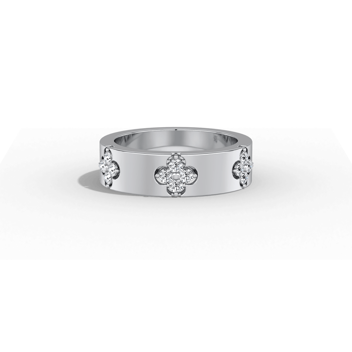 Moissanite Clover Ring in 925 Sterling Silver - 