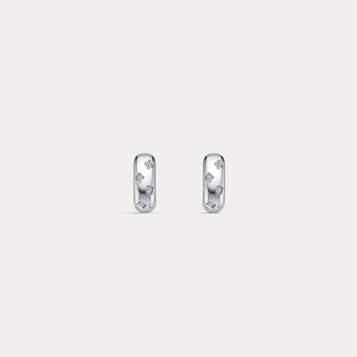 Scattered Lab - Grown Diamond Huggie Hoop Earrings in Sterling Silver - Earrings