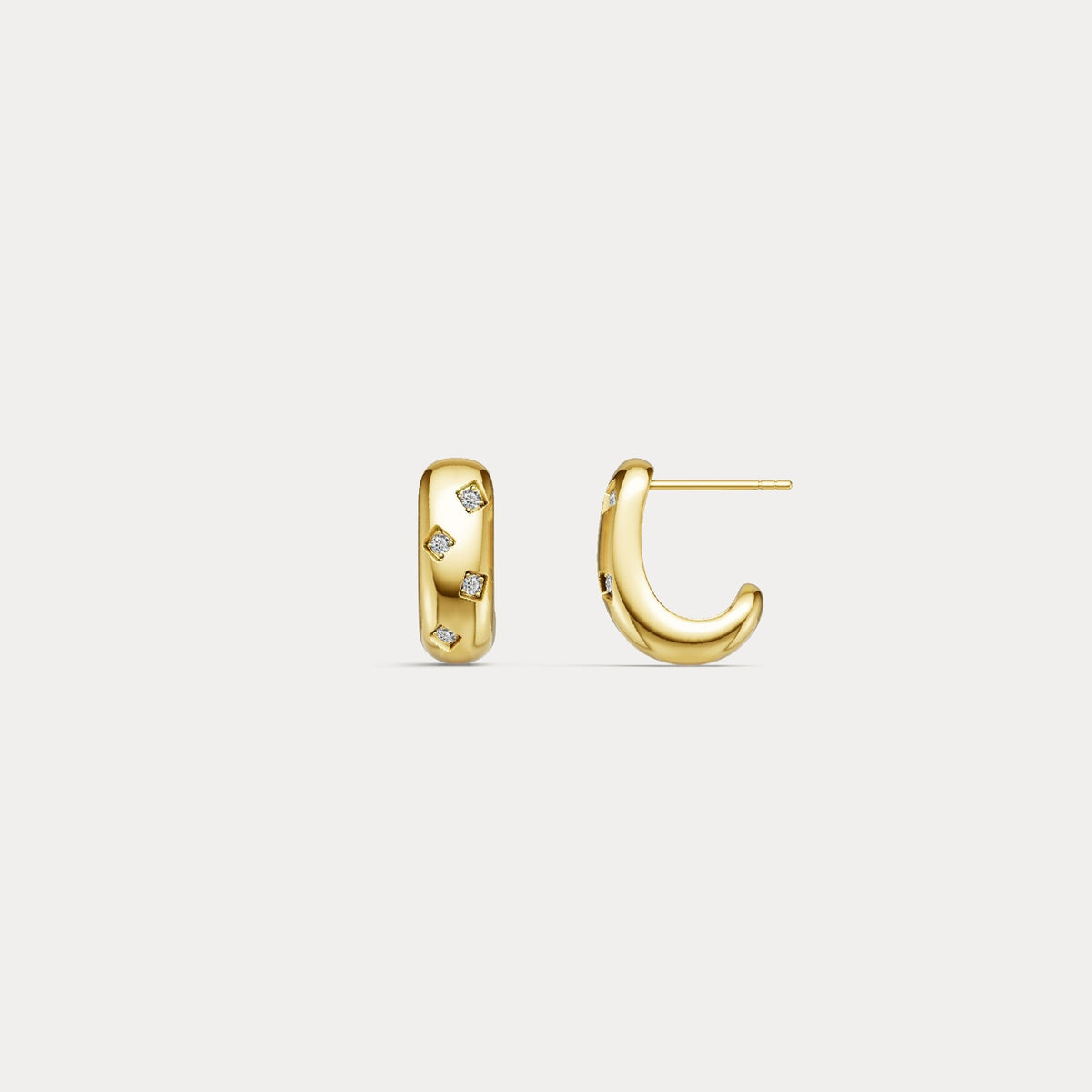 Scattered Lab - Grown Diamond Huggie Hoop Earrings in Sterling Silver - Earrings