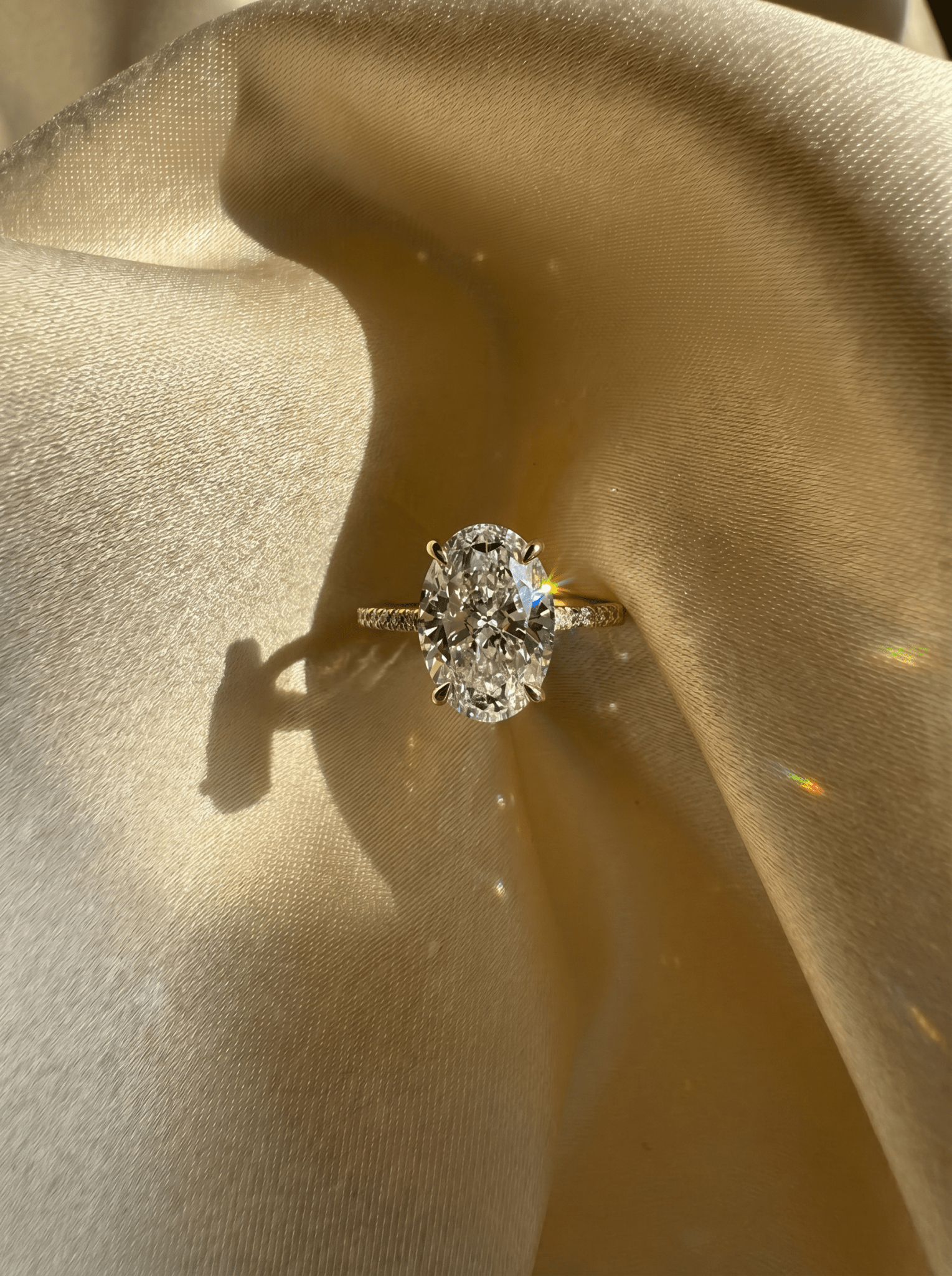 Melina丨Oval Cut Pave Solitaire 3CT Lab Grown Engagement Ring - Rings