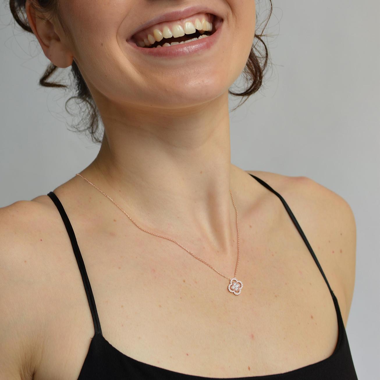 14K Gold Four Leaft Clover Pendant Necklace With Lab Dimaond - Necklaces