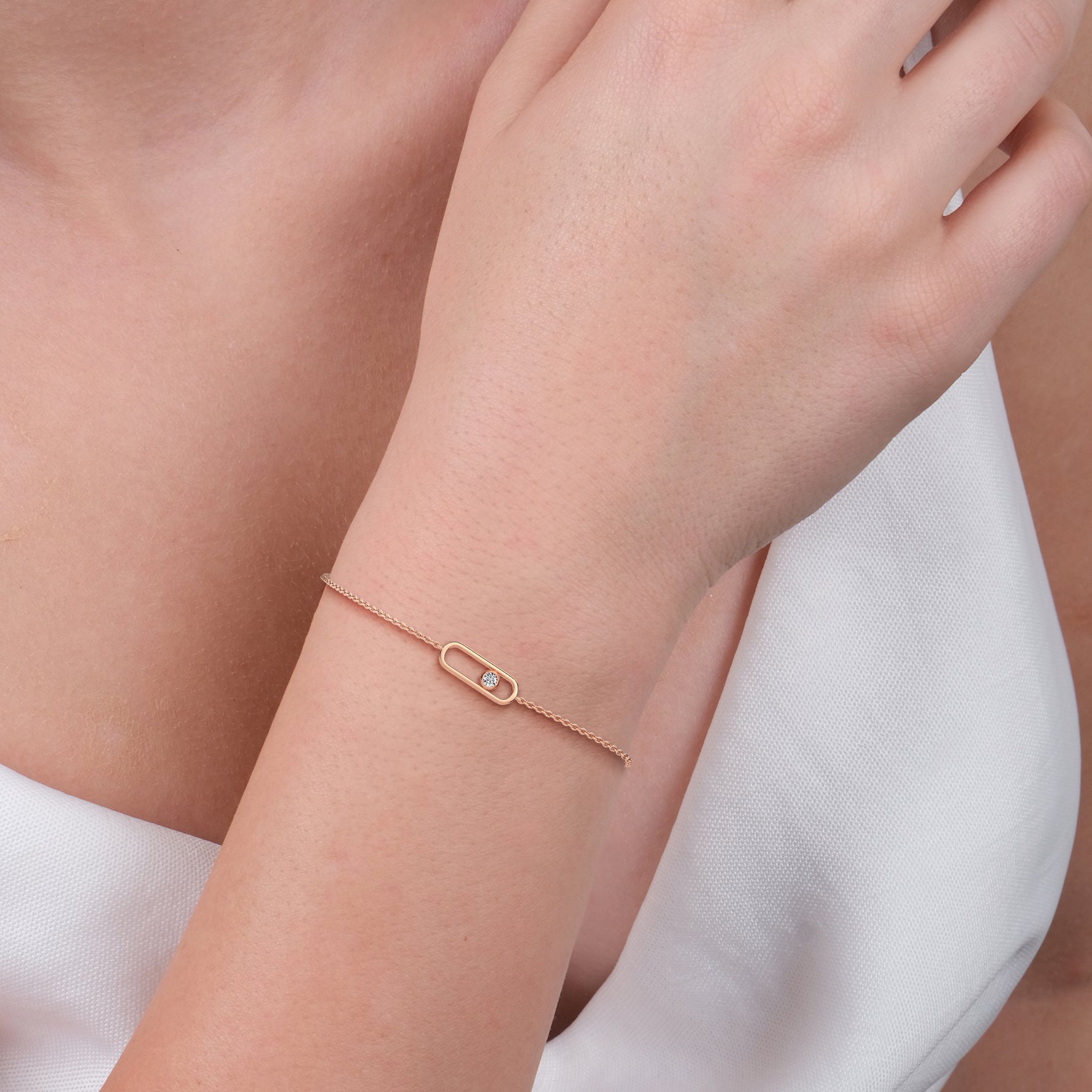 14K Solid Gold Bezel Chain Bracelet With Lab Diamond - Bracelets