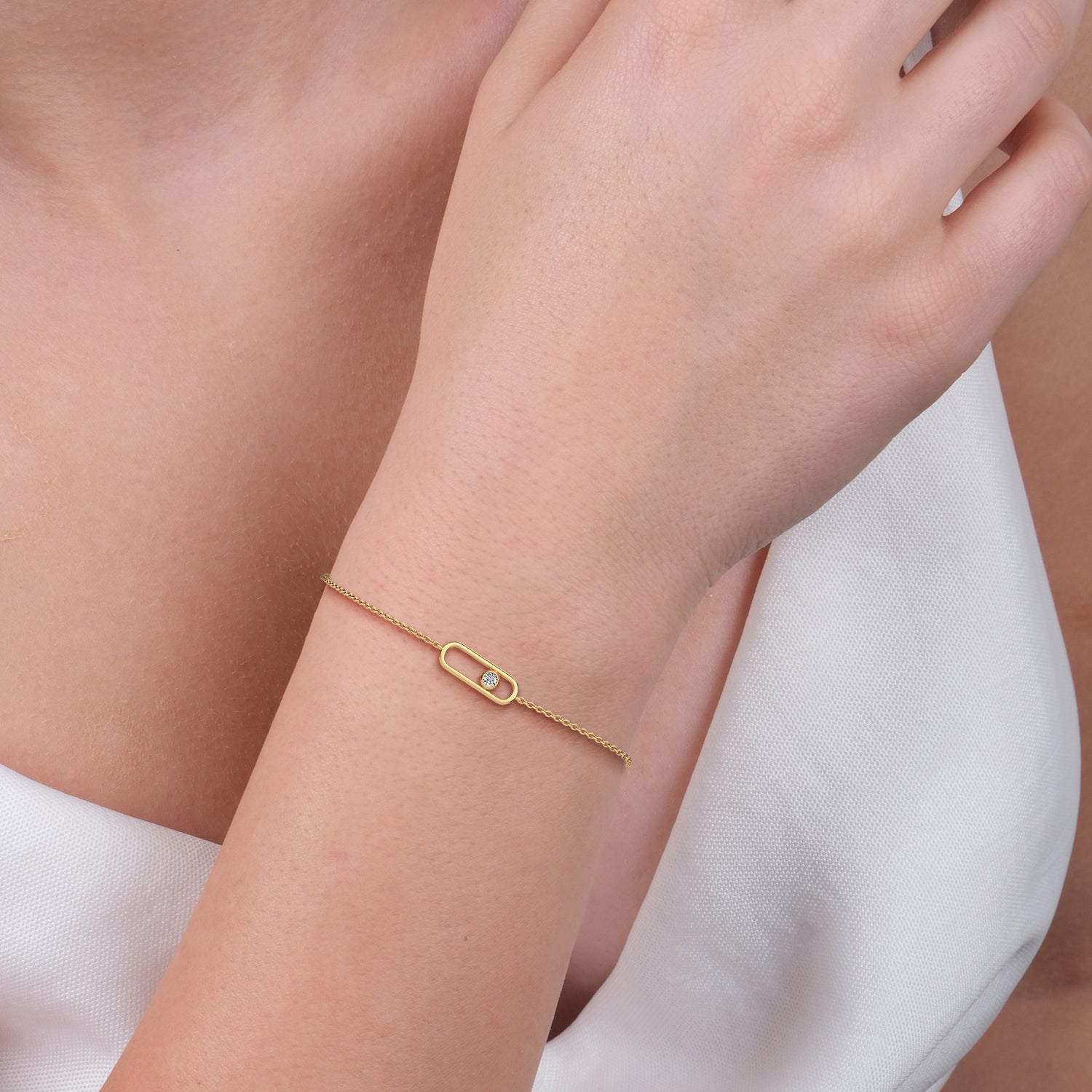 14K Solid Gold Bezel Chain Bracelet With Lab Diamond - Bracelets