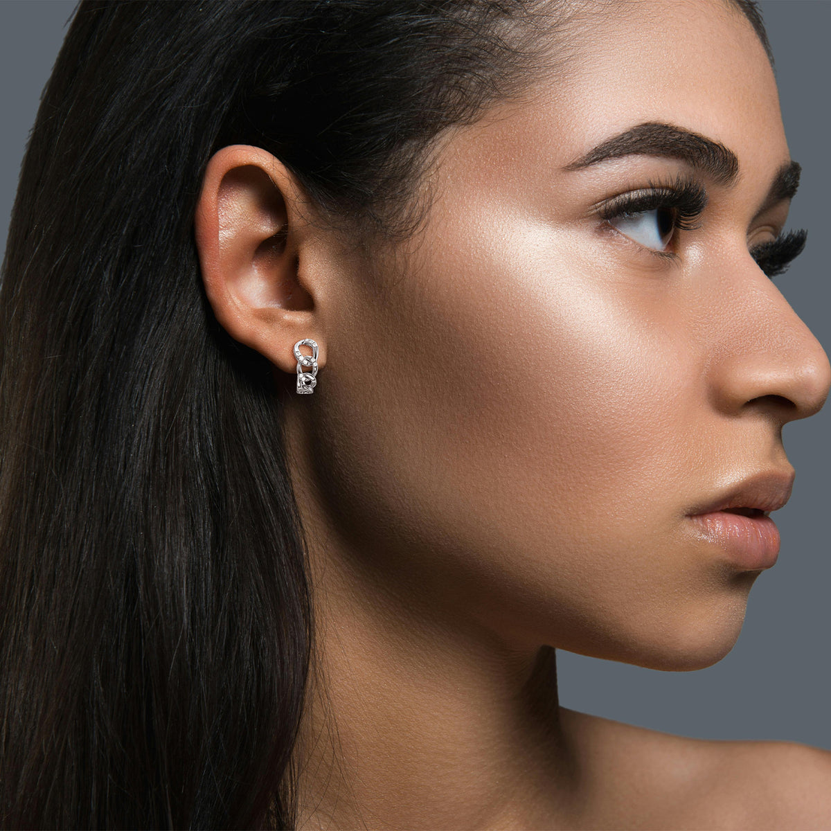 Lab - Grown Diamond Interlocking Chain Link Huggie Hoop Earrings in 14K Gold/Platinum - Earrings