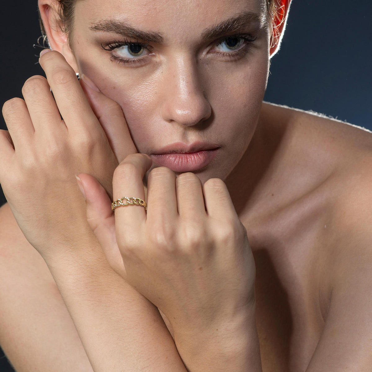 14K Gold Interlocking Chain Ring with Lab - Grown Diamond Accents - Rings